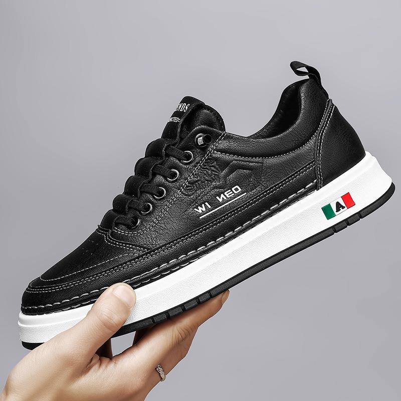 

Autumn new men s shoes high-quality casual board shoes leather casual sports shoes 44 чорний