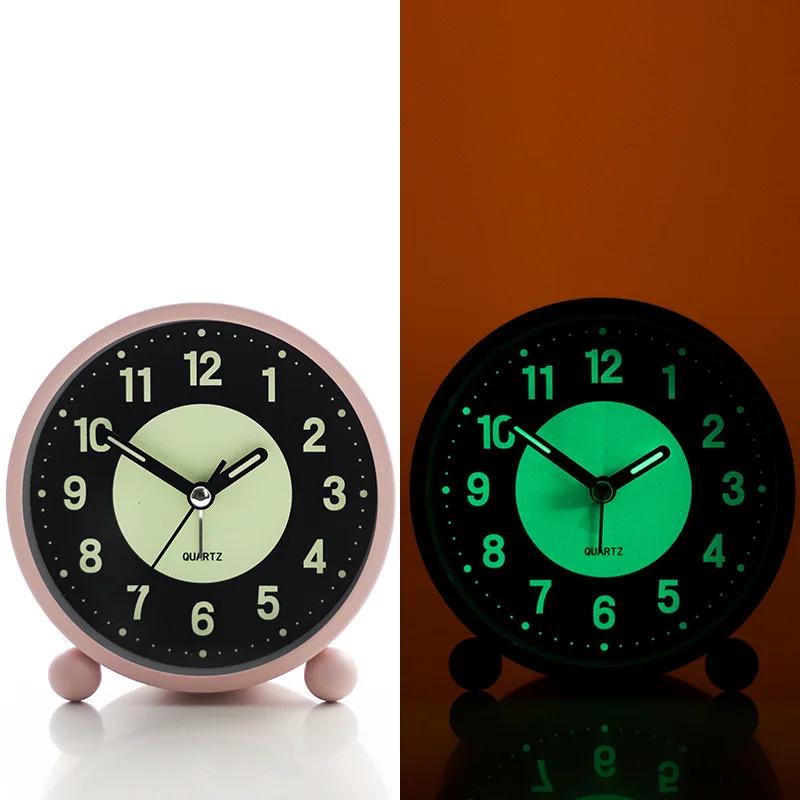 

Новые светящиеся в темноте часы для спальни, тихие, работающие от батареек, не тикающие, будильник, современный дизайн, бесшумные часы для спальни розовый