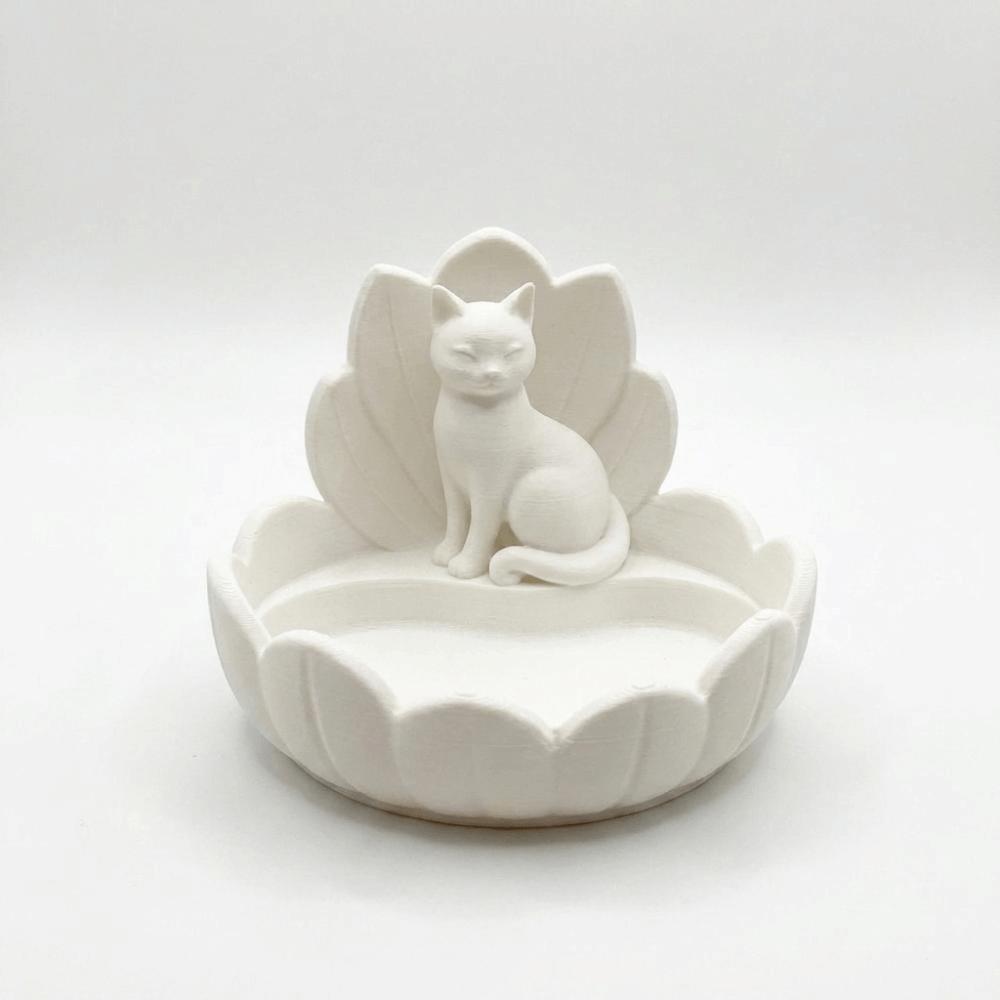 Lotus Shape Trinket Dish Resin Material Desktop Organizer Cat Figurine Holder  Vanity Table Decor