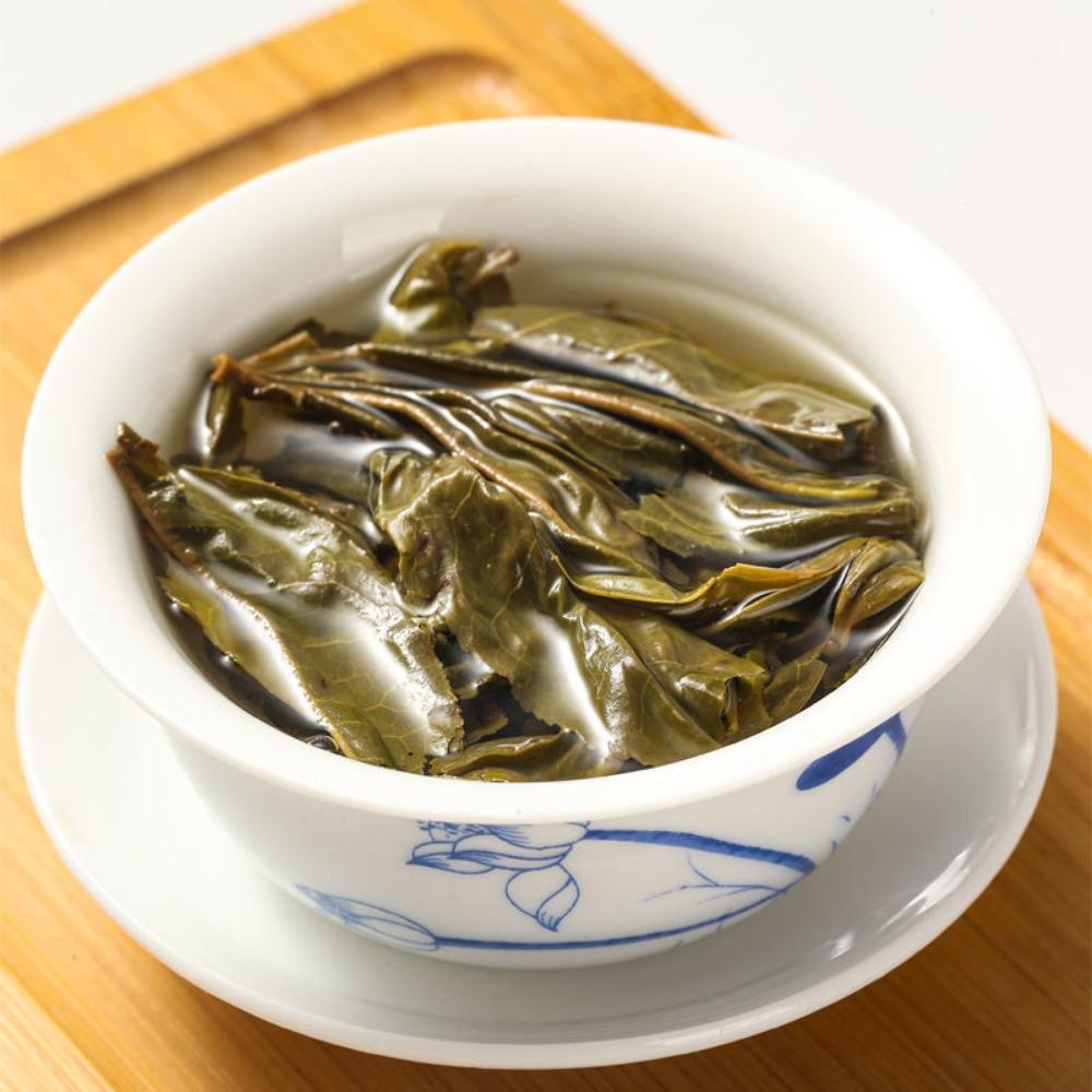 Yunnan Raw Pu'er Tea Ancient Tree Spring Cake Nannuo Mountain 357g