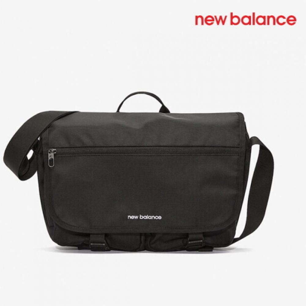 

New Balance Back To School Bag C28 Nbgcess204 19 Bunker Messenger Bag FREE/FREE