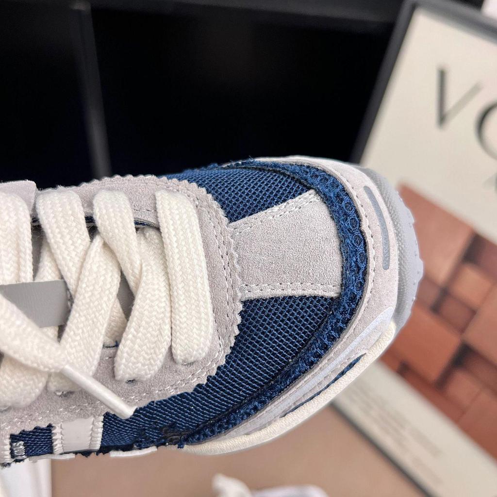 Spring/Autumn 2026 Kids' Non-Slip Low-Top Sports Shoes - Fashionable and Versatile for Boys and Girls