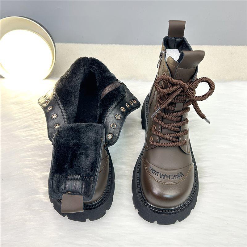 Wool snow boots women's winter velvet thickened large cotton shoes fur integrated thick-soled short boots non-slip Martin boots