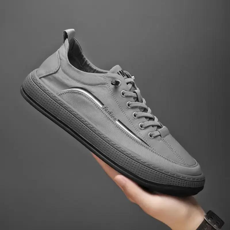 2024 Scarpe da ginnastica casual da uomo con lacci alla moda originali casual di marca scarpe basse da uomo estive comode scarpe di tela tenis masculino