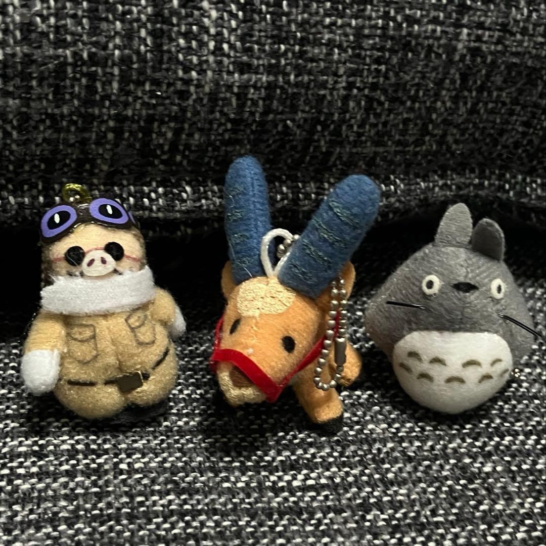 Ghibli mascot no tag Totoro, Yakkuru, Porco Rosso Porco mini key chain