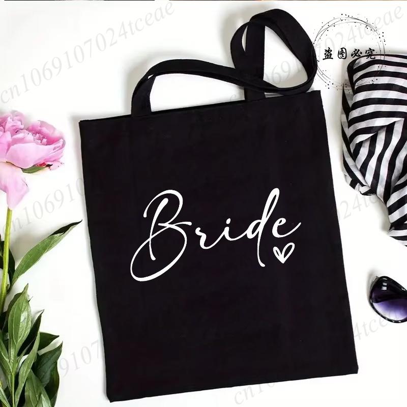 Bridesmaid Print T Shirt for Women Bachelorette Party Fashion Streetwear Tops Vintage Bride Team Tees Tshirt Gifts TT01