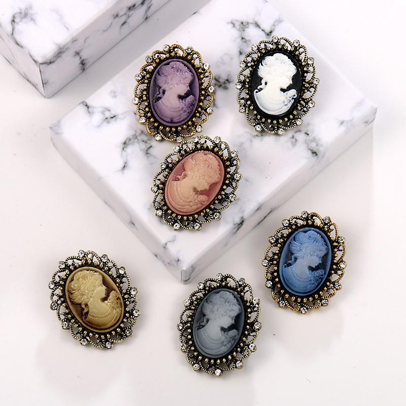 Vintage Fashion Rhinestone Cameo Brooches For Women Enamel Alloy Beauty Head Brooch Pins Clothing Accessories Party Jewelry Gift