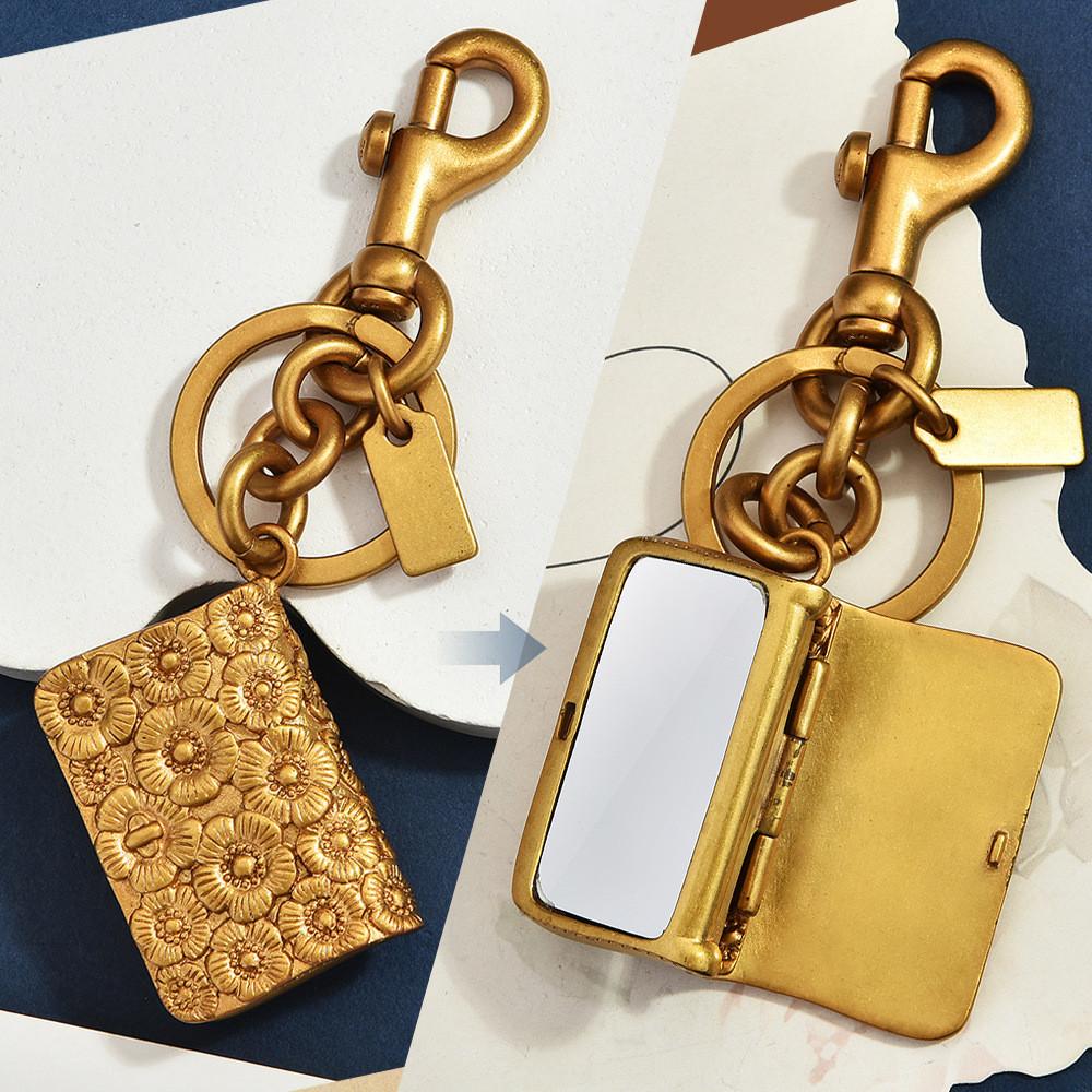 Kitty Vintage Metal Embossed Flower Compact Mirror Keychain For Elegant Bag Decor