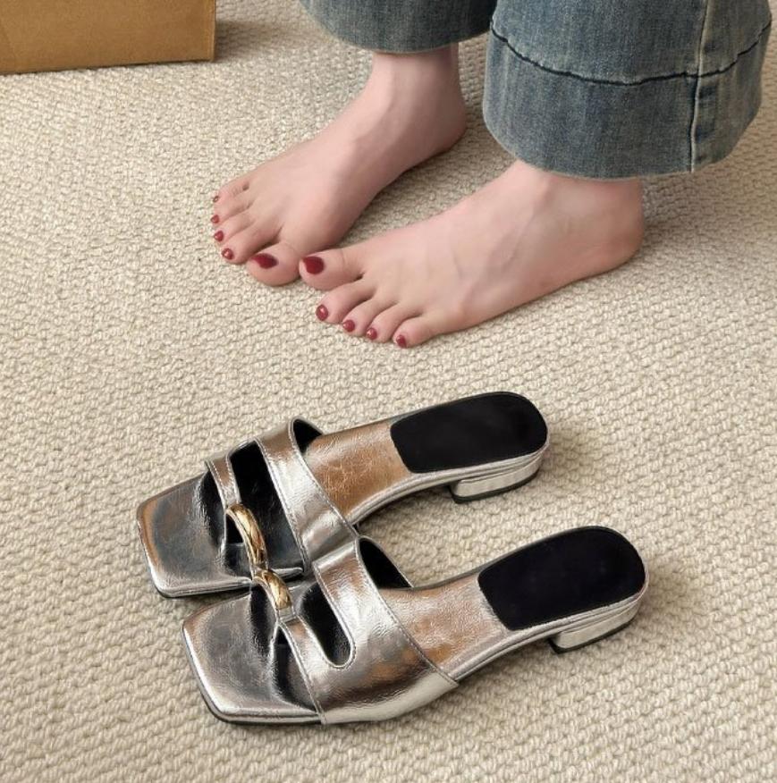 

Fashion Fashion Round Toe Women Slippers Sandal Summer Ladies Slides Shoes Pantuflas Mujer Tongs Femme Chanclas Women Leather Flip Flops 40 серебряный