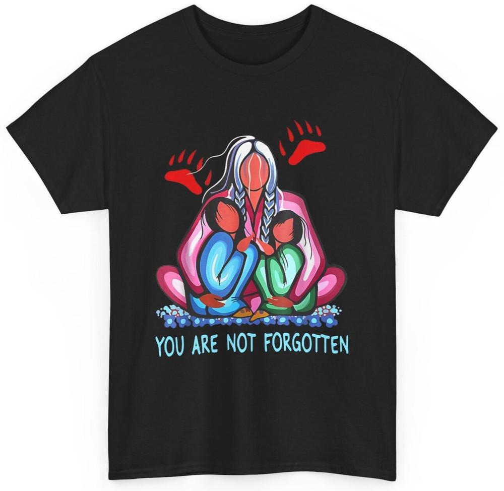

Funny You Day are not forgotten Native American T-Shirt S