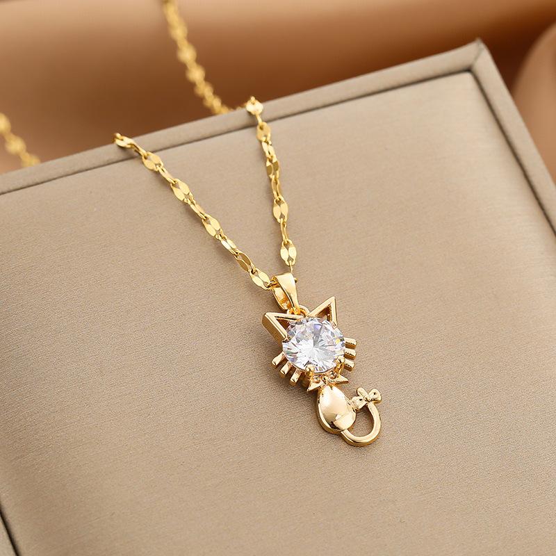 Golden Luxury Diamond Titanium Steel Necklace Women Fashion Slim Waist H Pendant Collarbone Chain