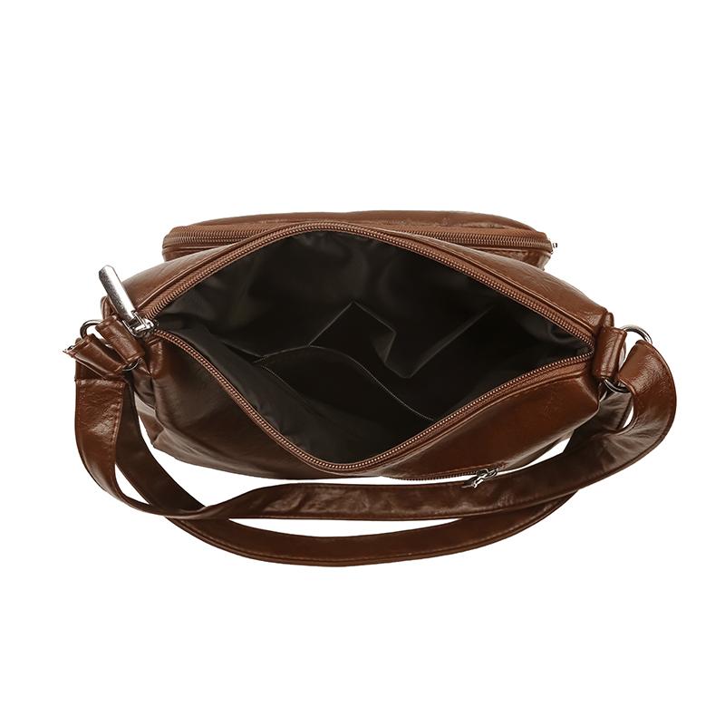 Women's Soft Leather Middle-aged Mother Bag Large Capacity Shoulder Crossbody Bag