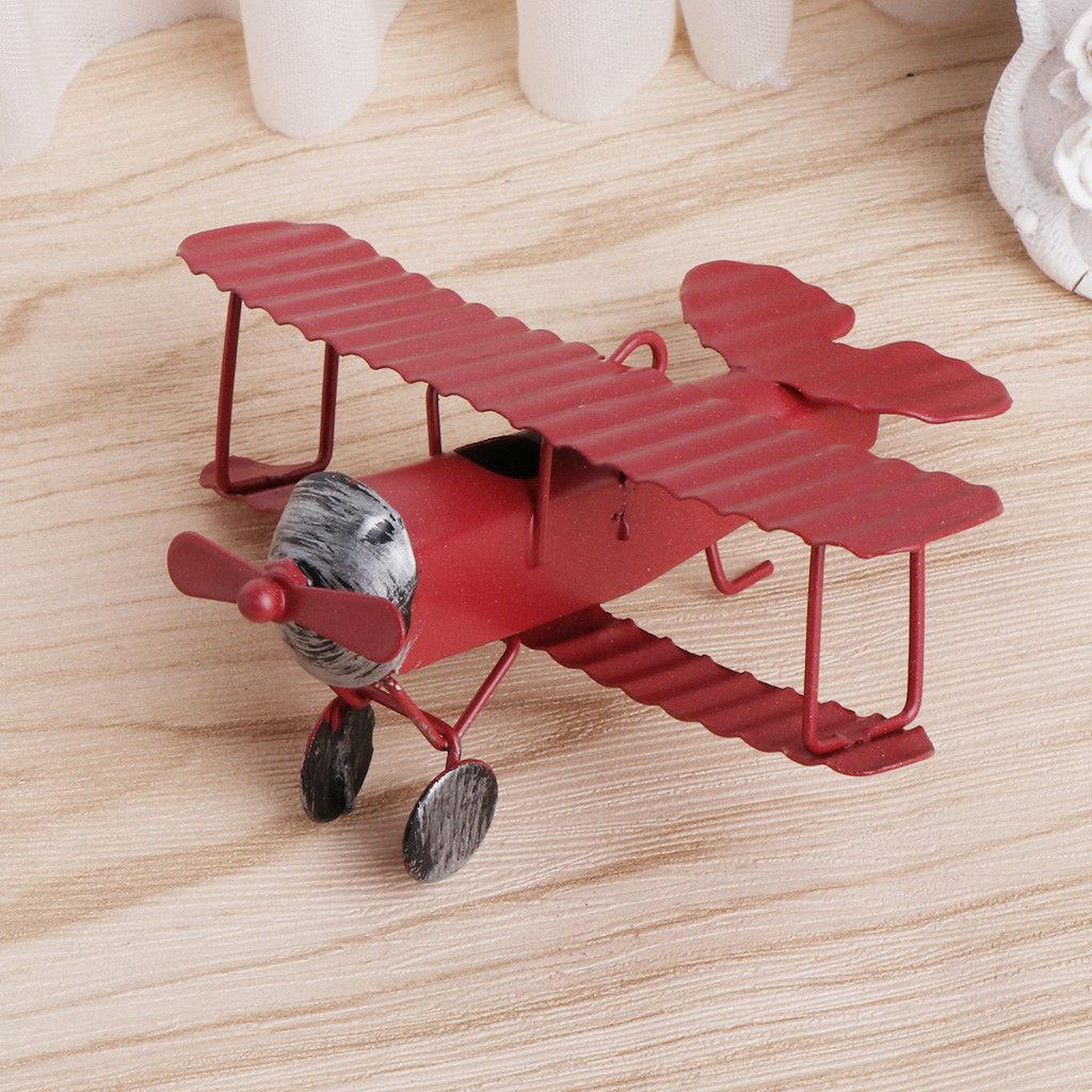 Vintage kovová forma letadla Závěsný přívěsek kluzáku, dvouplošníku Model letadla Hračka Dekorace domu