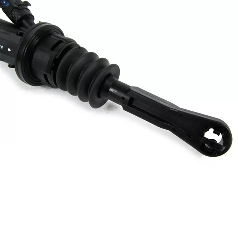 Car Clutch Master Cylinder Component For Jeep Wrangler 2007-2012 52060132AD 52060132AB 5110479100 CM147034