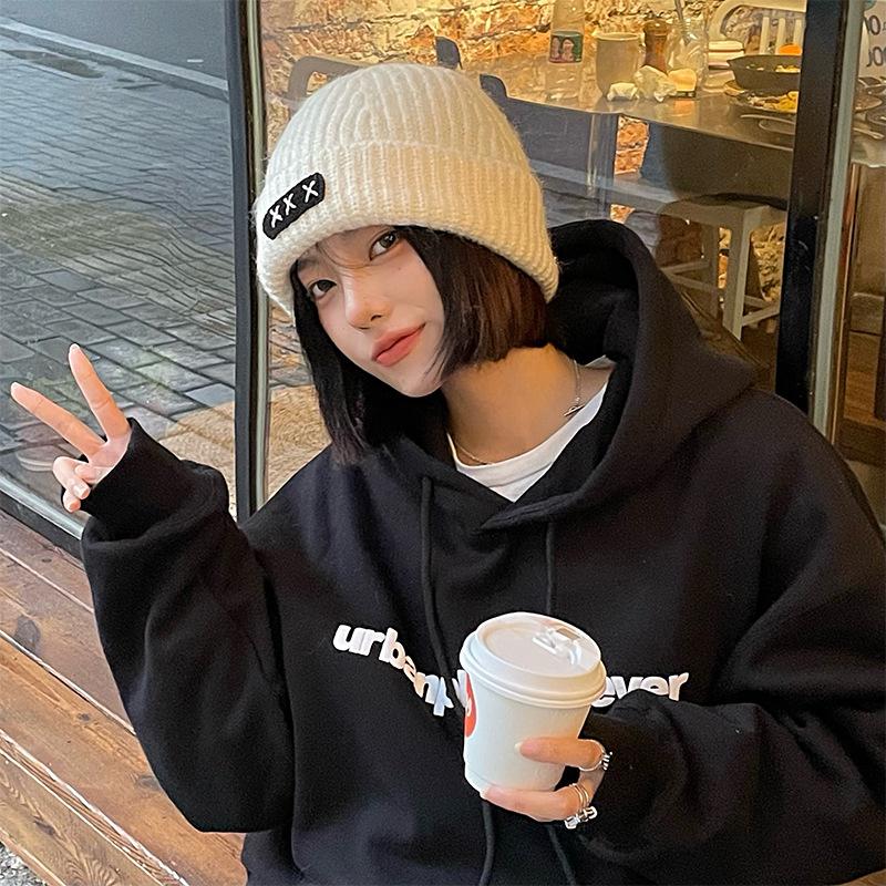 Women's Big Head Wing White Woolen Hat In Winter Versatile Face Showing Small Hip Hop Niche Knitted Hat Trendy Korean Version