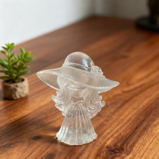 Przezroczysta Żywica Figurka Dziewczyny Rzeźbiona Retro Kapelusz z Miękkim Rondem Statua Damy Rzeźba Dekoracja Biurka Domowego Ornament