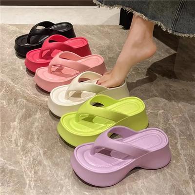 Mode Femmes Mode EVA Plateforme Pantoufles Couleur Unie Clip Orteil Sandales Compensées Femme 2025 Été Semelle Épaisse Antidérapant Plage Tongs
