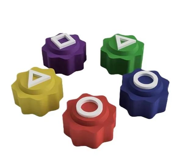 

Наборы корейских народных игр Кости Реквизит для вечеринки Квадрат Круг Треугольник Семейная игра с камешками Реквизит для игры Гонги Джек для детей