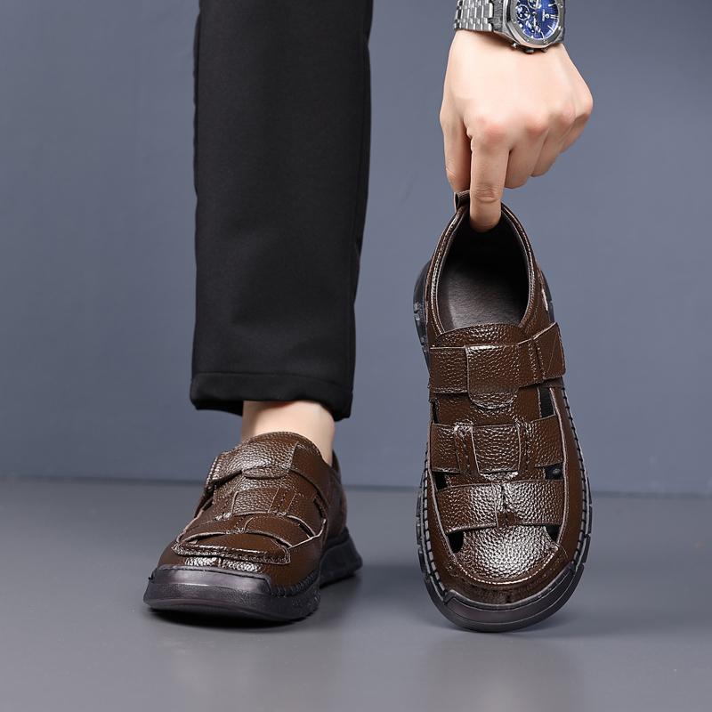 Sommer Klassische Herren Bequeme Ausgehöhlte Rutschfeste Schuhe Weiche Kühle Leichte Atmungsaktive Allround-Komfort Lässige Leder-Sandalen