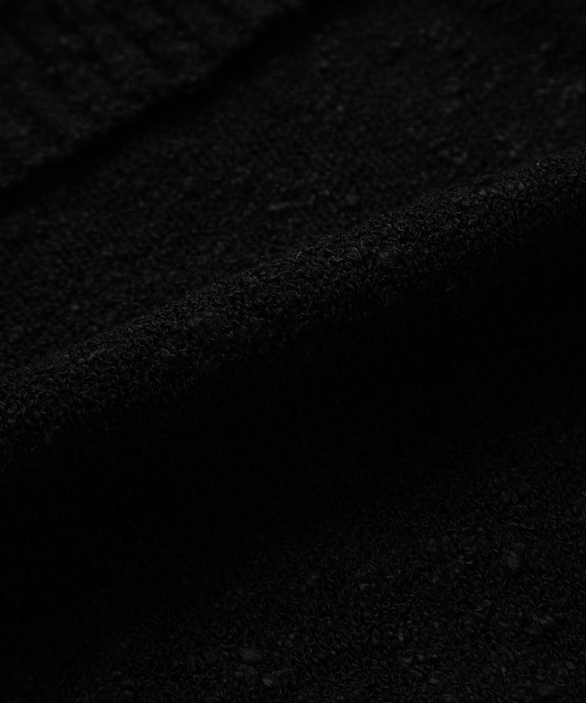 Aejeuon Kira Off-Shoulder Knit / Black