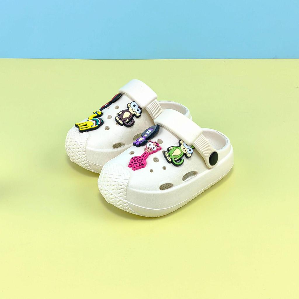 Kids' Cartoon Clog Sandals: Summer Beach & Indoor, Cute for Boys & Girls