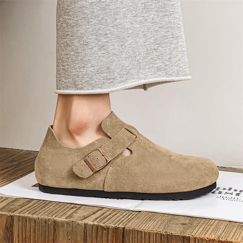 Fashion Outdoor casual fashion men's shoes High quality soft wood flat bottomed comfortable Versatile Boken four season single shoes