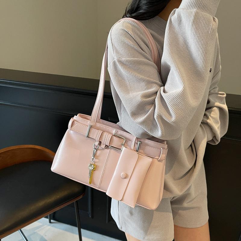 Handbag New Versatile Tote Bag Women's Large Capacity Casual Commuter Shoulder Bag