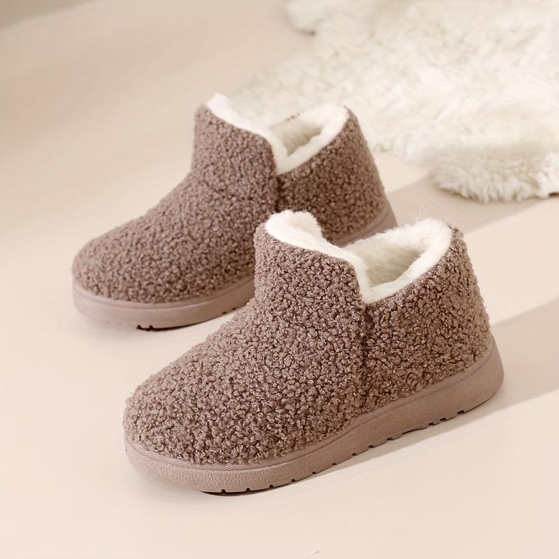 Women's Slip-On Winter Boots Thick Insulated Cold Weather Shoes with Non-Slip Rubber Sole Cozy Indoor/Outdoor House Shoes