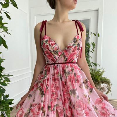 Neue europäische und amerikanische französische Damenbekleidung Retro-Print langes Kleid sexy Trägerkleid Strand lässiges Urlaubs-Kleid