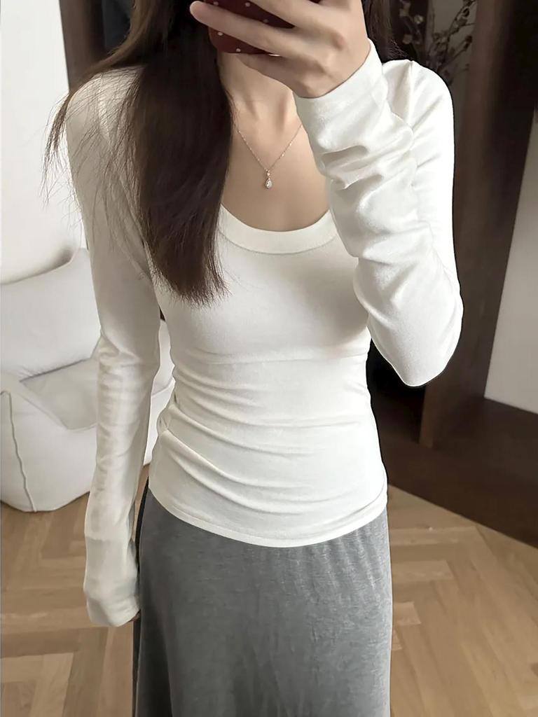 Women's Slim-Fit U-Neck Solid Color Long Sleeve Spring Base Layer Top