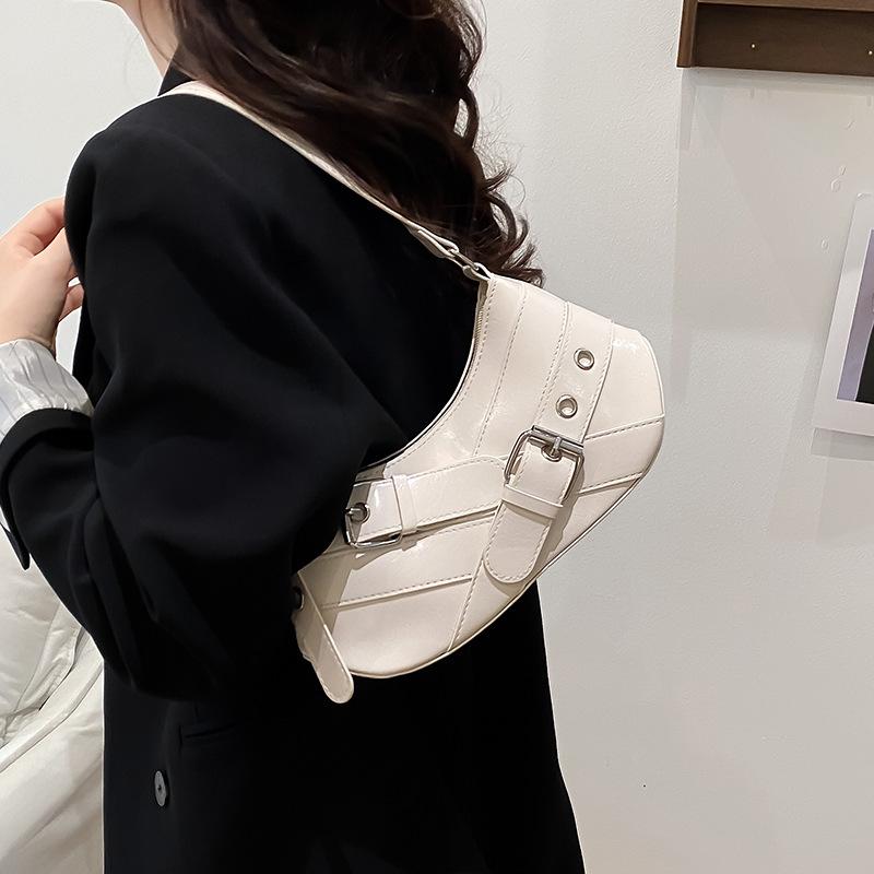 2025 New Trendy Fashion Niche Retro Spice Girl Armpit Bag Locomotive Shoulder Bag Personalized Belt Buckle Trendy Small Bag