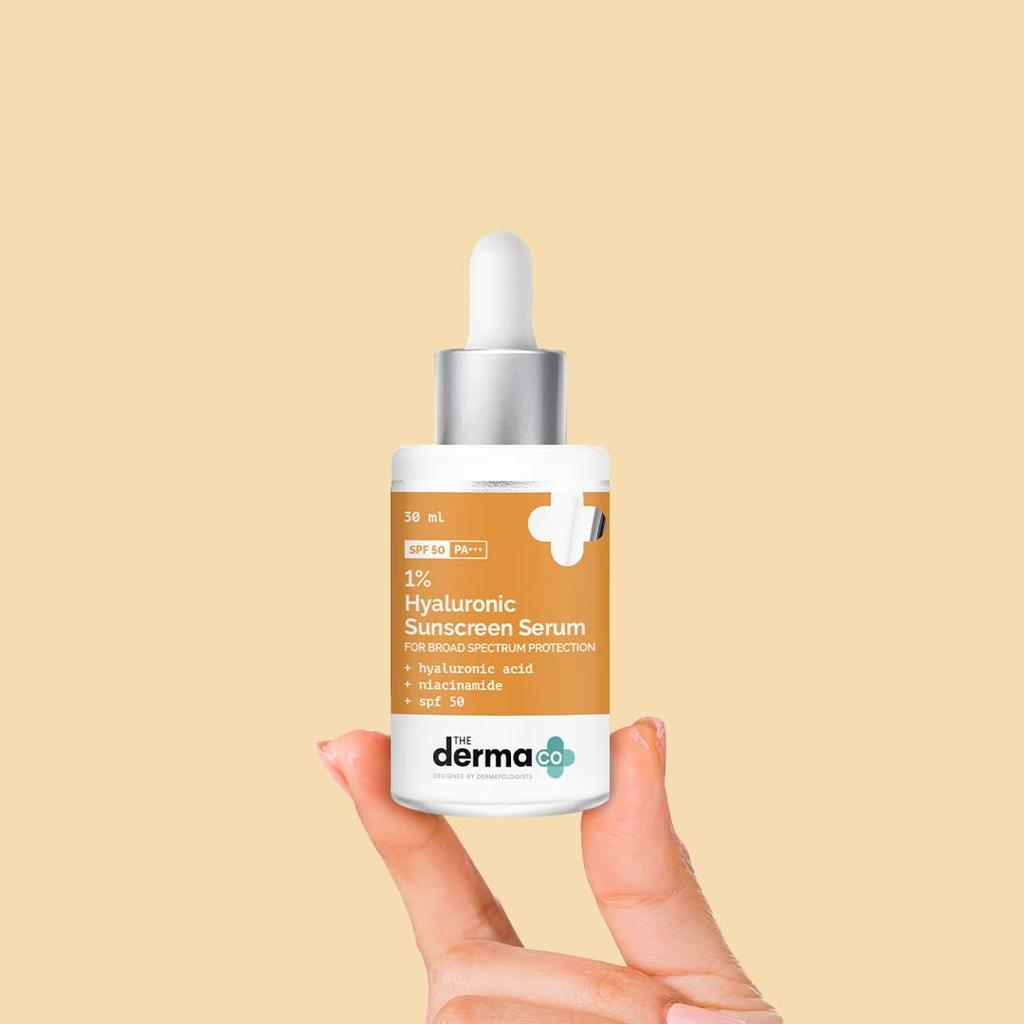 The Derma Co Hyaluronic Acid Sunscreen Serum SPF 50 With Niacinamide Lightweight Non Greasy Daily Sun Care 30 ml