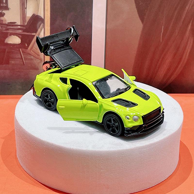 

Креативный мультяшный брелок для ключей в виде спортивного автомобиля: Парный кулон-подвеска для автомобильной сумки