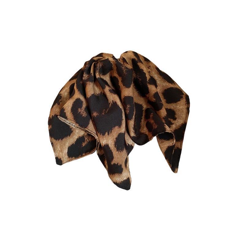 Retro Leopard Print Pleated Hair Band - Stylish European & American Design for Women’s Fashionable High-End Hair Accessories