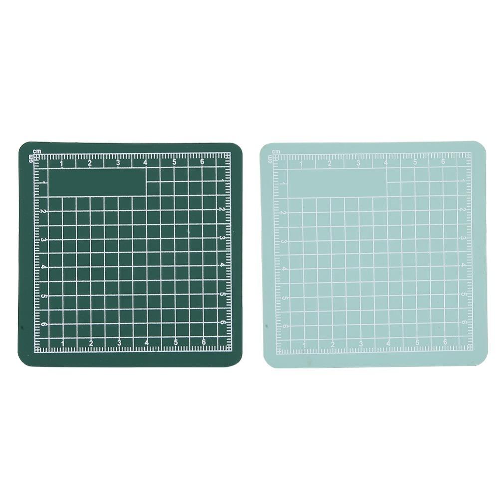 2pcs 8x8cm Cutting Mat Square Paper Cutting Board Anti Slip Craft Cutting Mat  Hand Account DIY