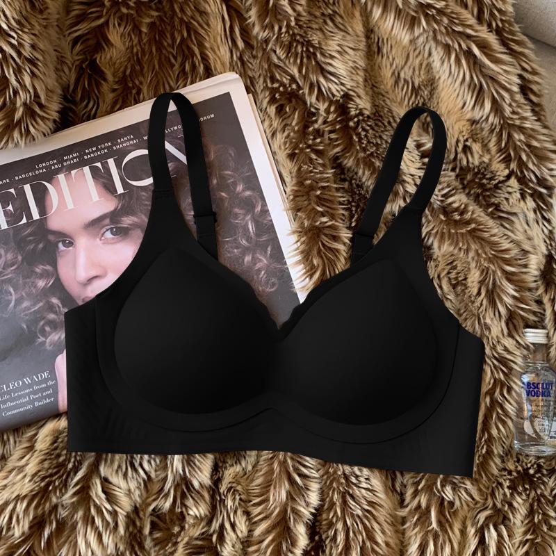 

Бесшовный бюстгальтер пуш-ап Nude Lift для женщин - Мягкий, без косточек, чашка-ладошка, увеличение маленькой груди, боковая поддержка L (75C/80AB Recommended) чёрный