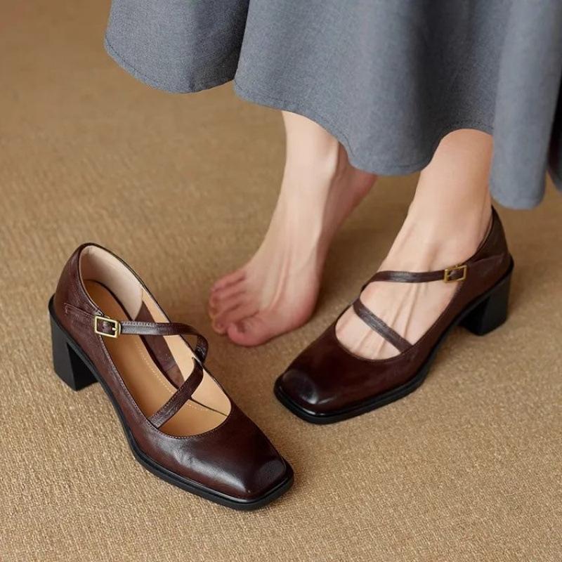 Fashion Hot Selling Women's High Heels Square Toe Buckle Designer Women's Shoes 2025 Fashion Winter Block Heel Mary Jane Shoes Zapatos