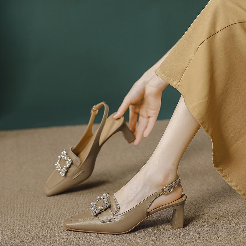 

Square head rear empty single shoes new leather temperament one-word buckle with bag head sandals women s thick heel high heels 40 хаки