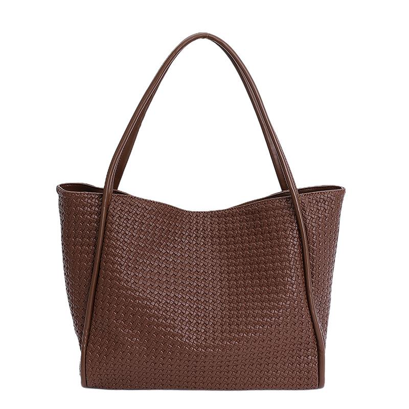 2025 Fashion Popular Casual Commuter Tote Bag Weaving Niche Design Shoulder Bag Retro Casual Armpit Big Bag