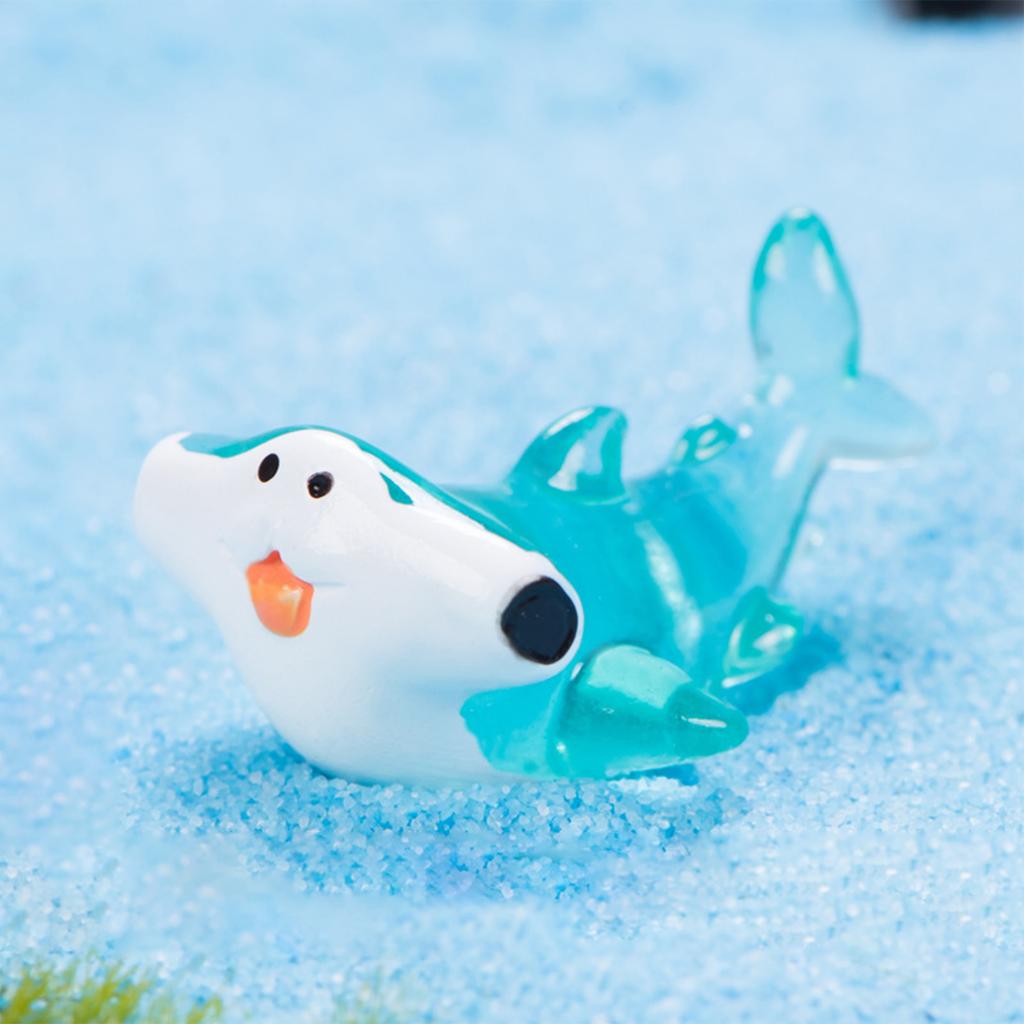 Pack of 10 Ocean Themed Resins Animal Figures for Aquariums Decorations and Children Room Decoration Miniature Whale Sea Hares