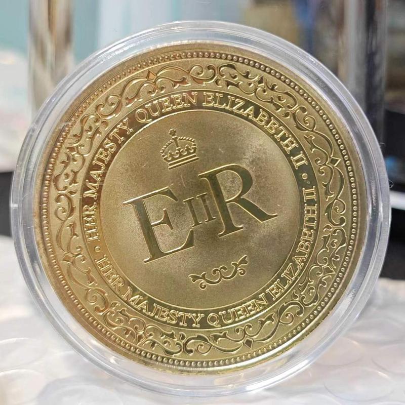 Queen Elizabeth II Gilded Commemorative Coins Collection Commemorative Gift Crafts Collection Coins