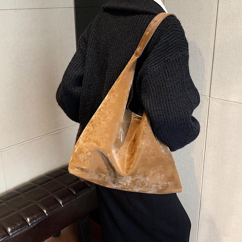 Stylish Korean Style Large Capacity Tote Bag 2023 Autumn Winter New Trend High-end Feel