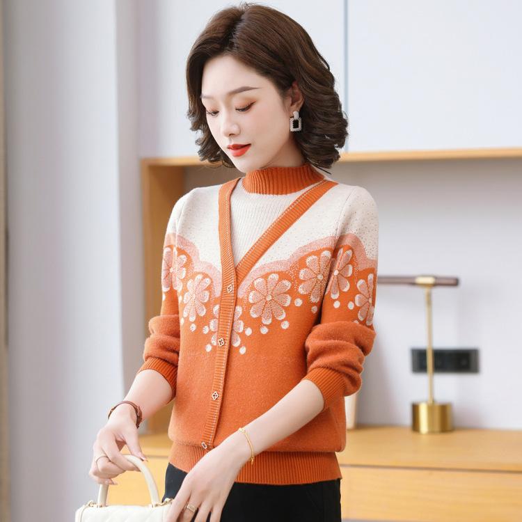 Velvet Sweater Fashionable and Warm Inner Wear for Middle-aged and Elderly Women In Winter Integrated Velvet Fake Two-piece Base Shirt