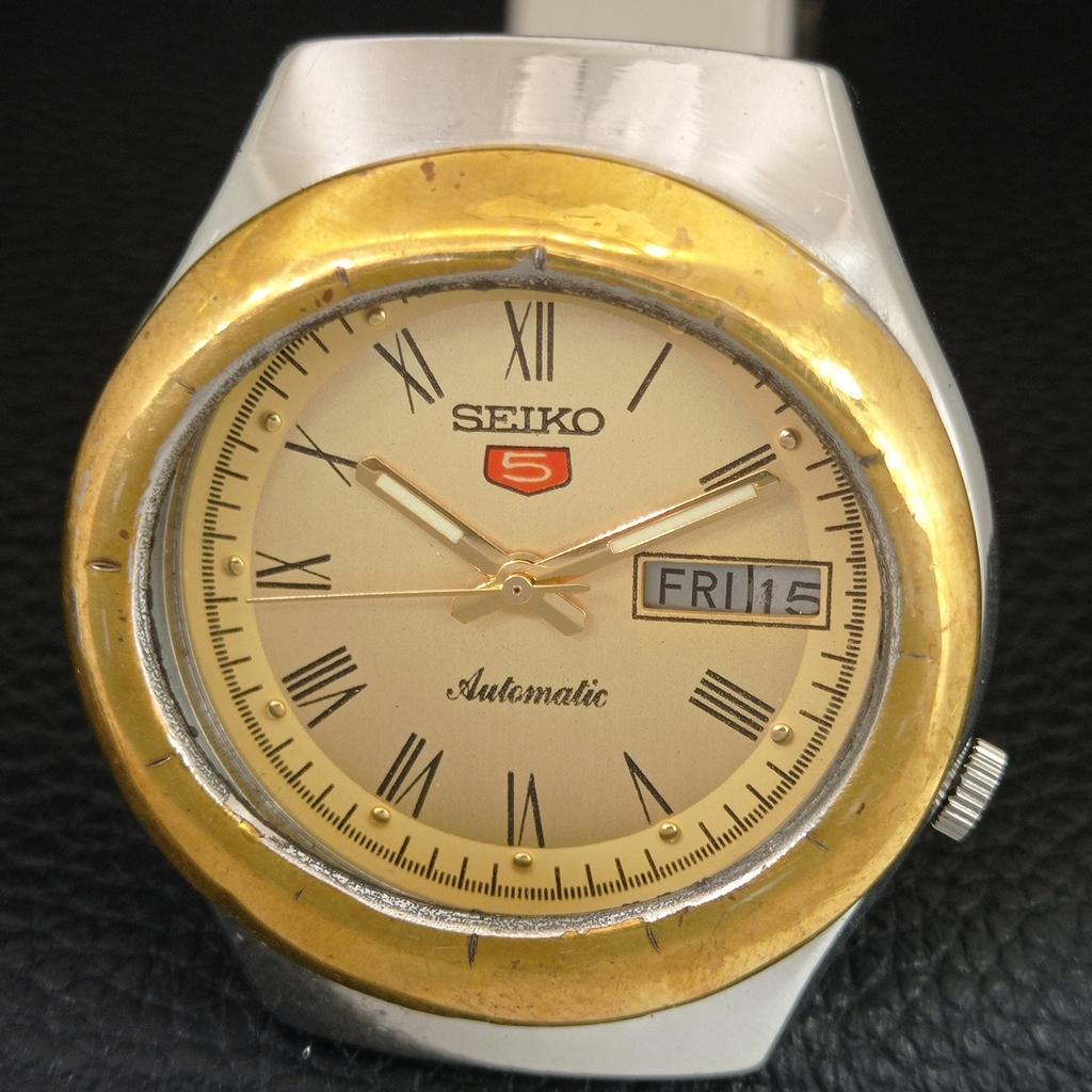 RARE VINTAGE SEIKO 5 AUTOMATIC 7009A JAPAN MENS GOLDEN DIAL WATCH A709534-1
