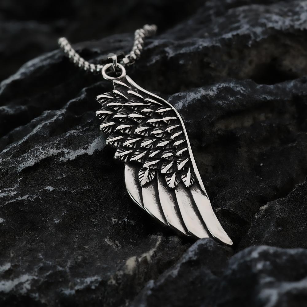 Retro Wing Design Titanium Steel Men's Necklace Trendy Nightclub Pendant Jewelry