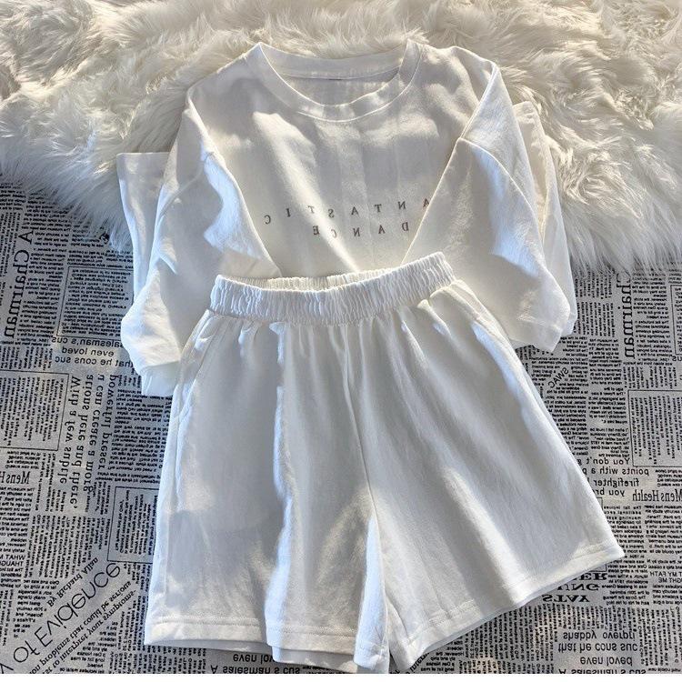 Women's Korean Style Summer 2025 Loose Wide-Leg Shorts & Casual Sport Two-Piece Set