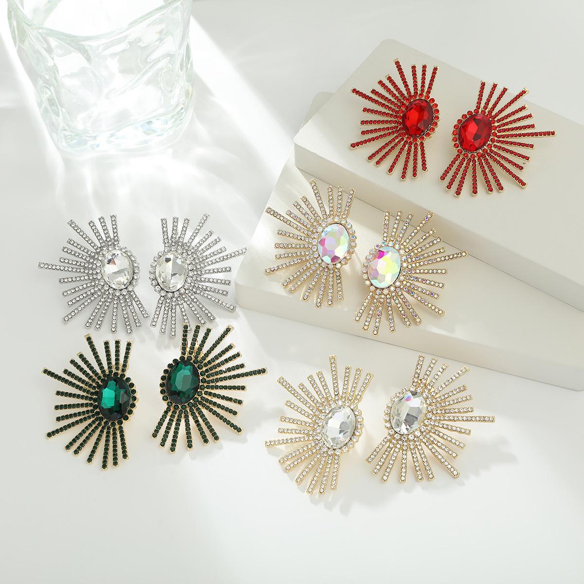 

European and American exaggerated earrings symmetrical personality irregular sunflower semicircular earrings