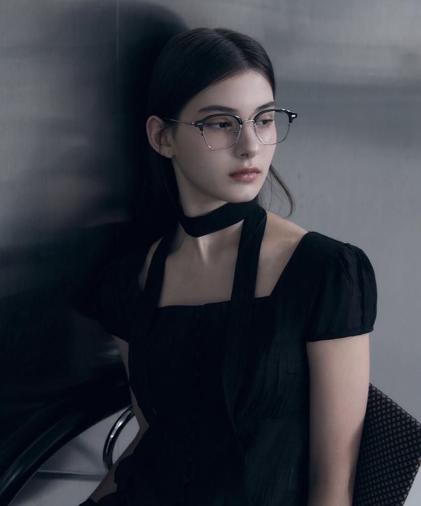 Oateu Tove Glasses [Black Silver]