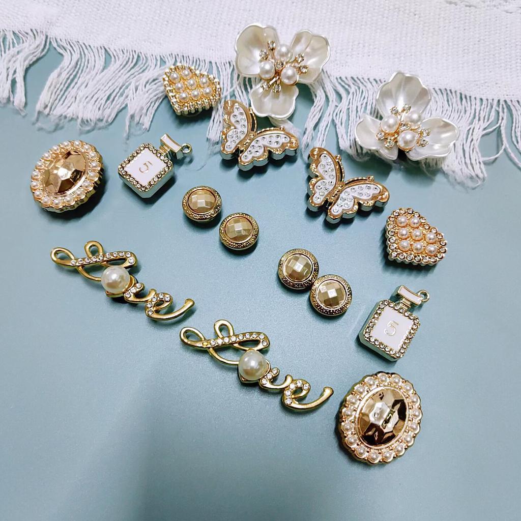 Novo removível Xiaoxiang amor borboleta coração de pêssego conjunto acessórios sapatos com buracos DIY fivela de sapato joias