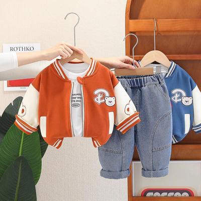 2025 Frühling Trendige Baby Jungen Bär Baseball Uniform 3-teiliges Set